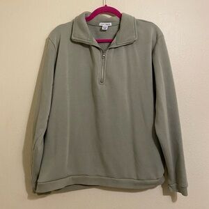 green quarter zip🧪